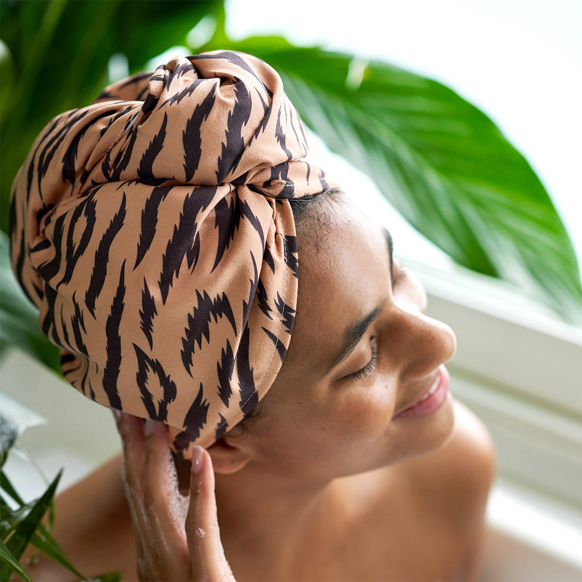 Dock & Bay Hair Wrap Animal Kingdom Collection Fierce Tiger 100% Recycled 100% Recycled
