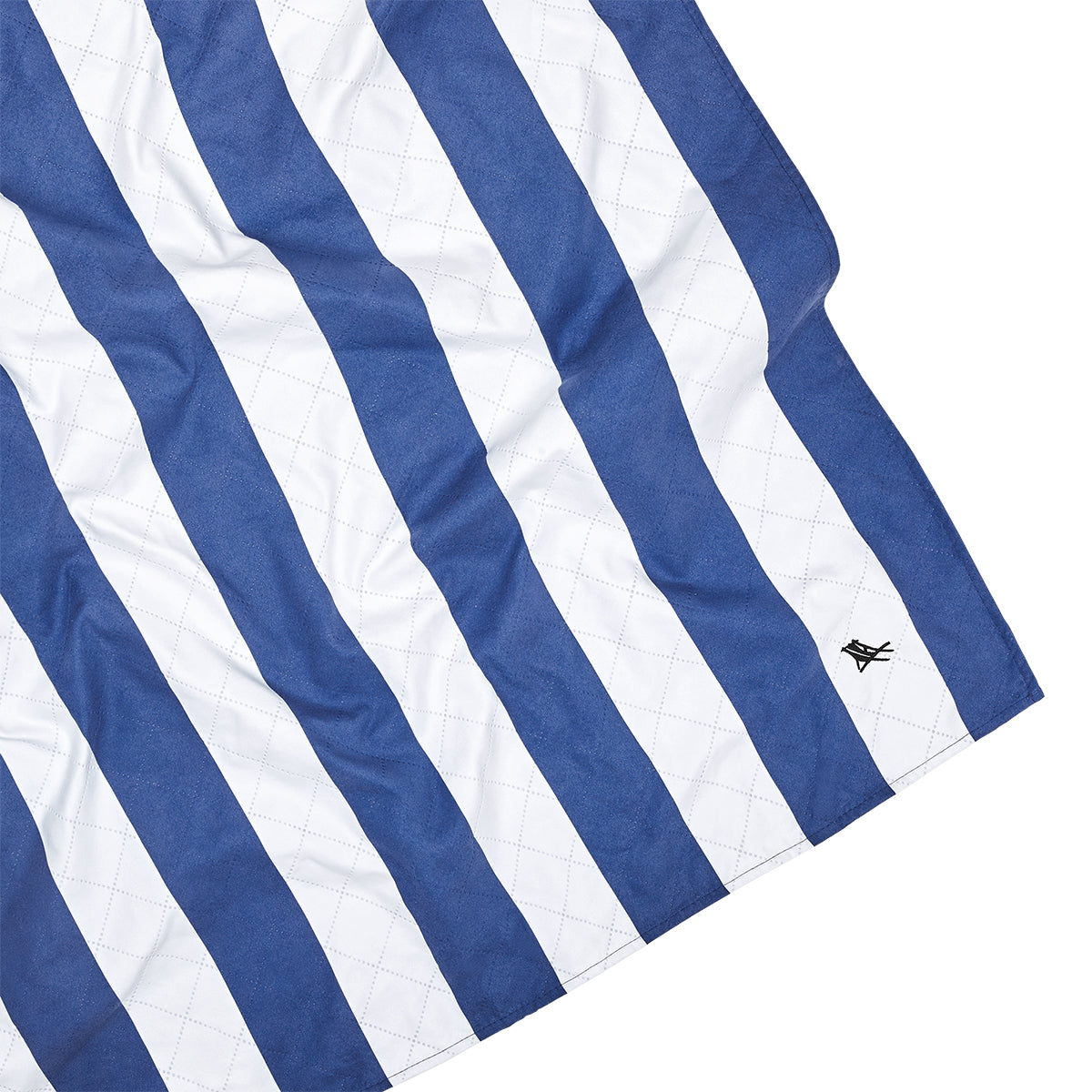 Dock & Bay Beach Blanket Extra Large Whitsunday Blue 100% Recycled 100% Recycled