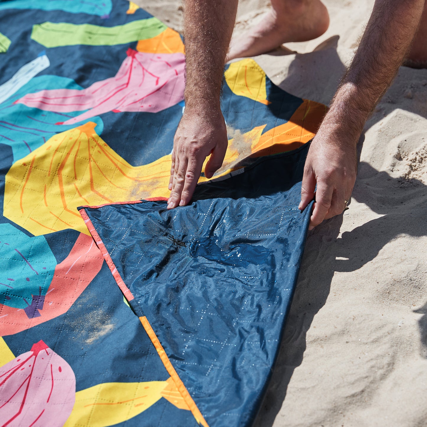 Dock & Bay Beach Blanket Large Bananarama 100% Recycled 100% Recycled