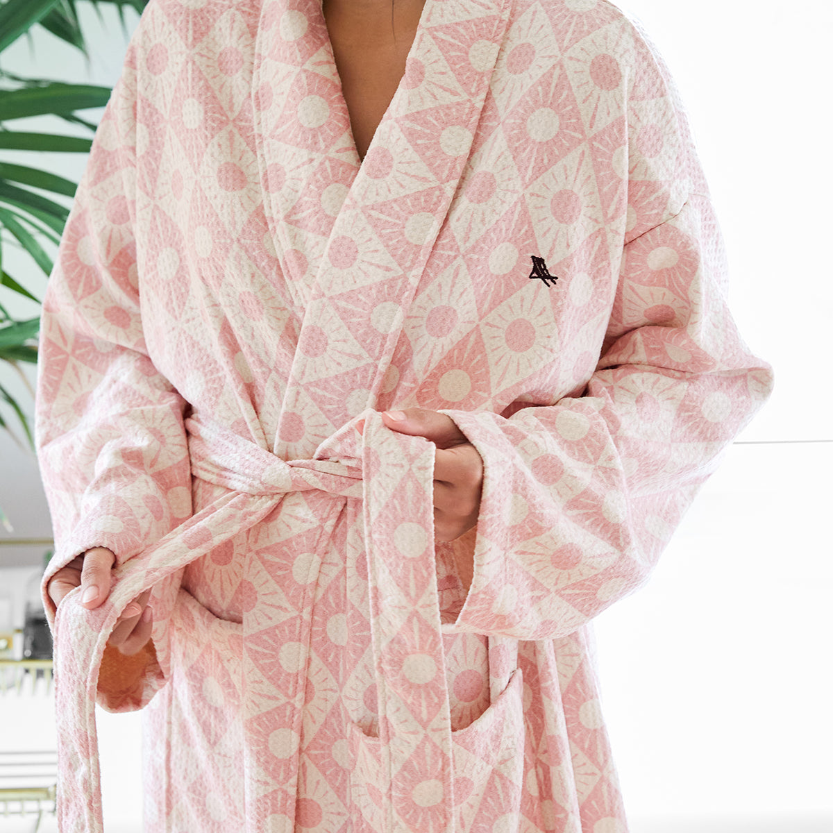 Dock & Bay Waffle Robe M/L Diamond Pink 100% Recycled 100% Recycled