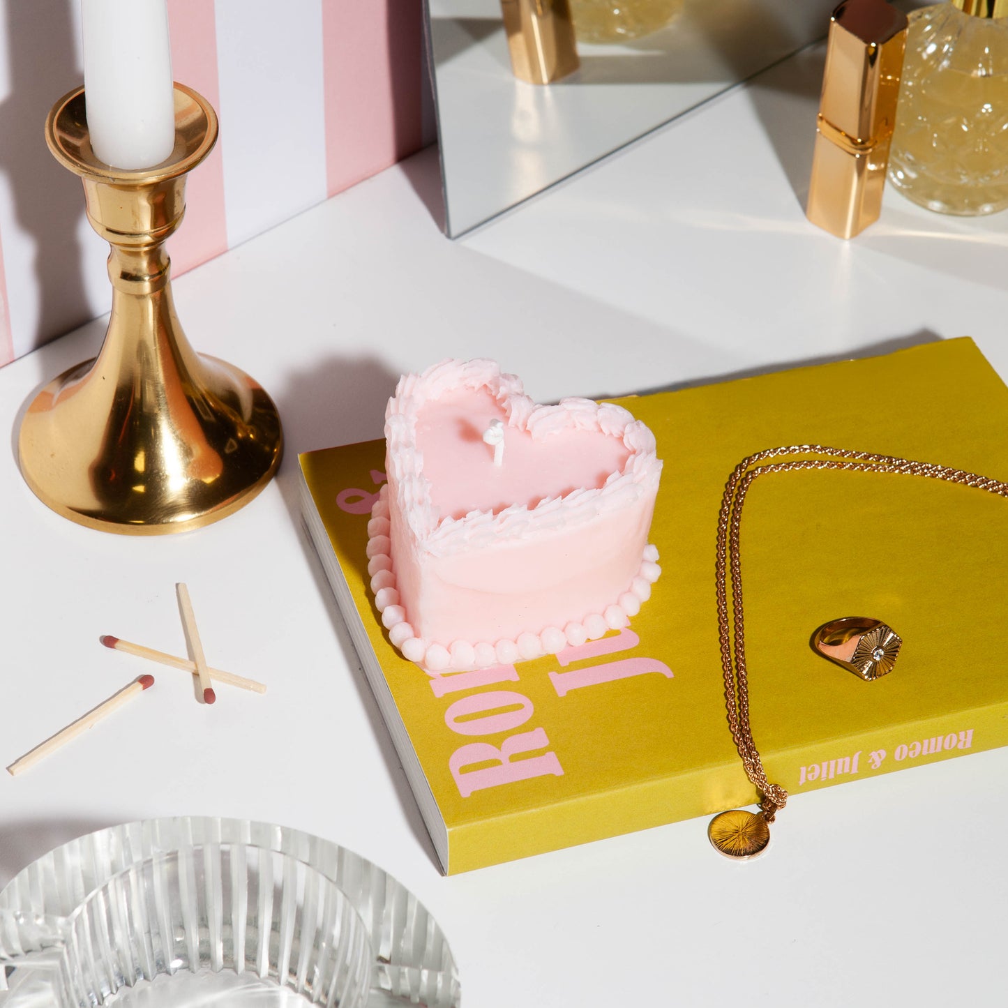 DOIY Sweetie Candle Cake Pink