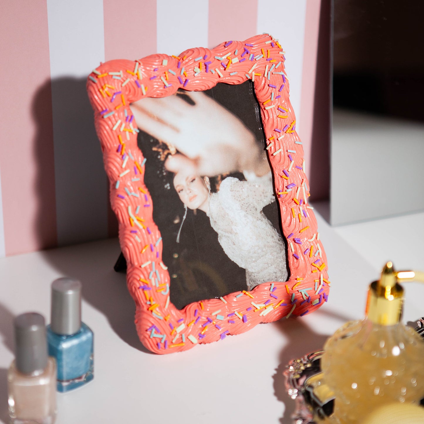 DOIY Sweetie Photo Frame Pink