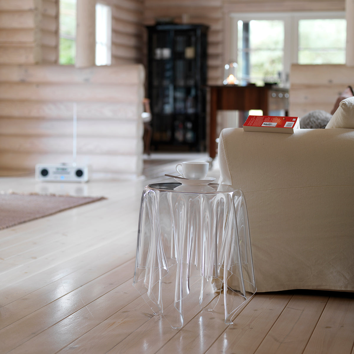 Essey Illusion Clear Table Table