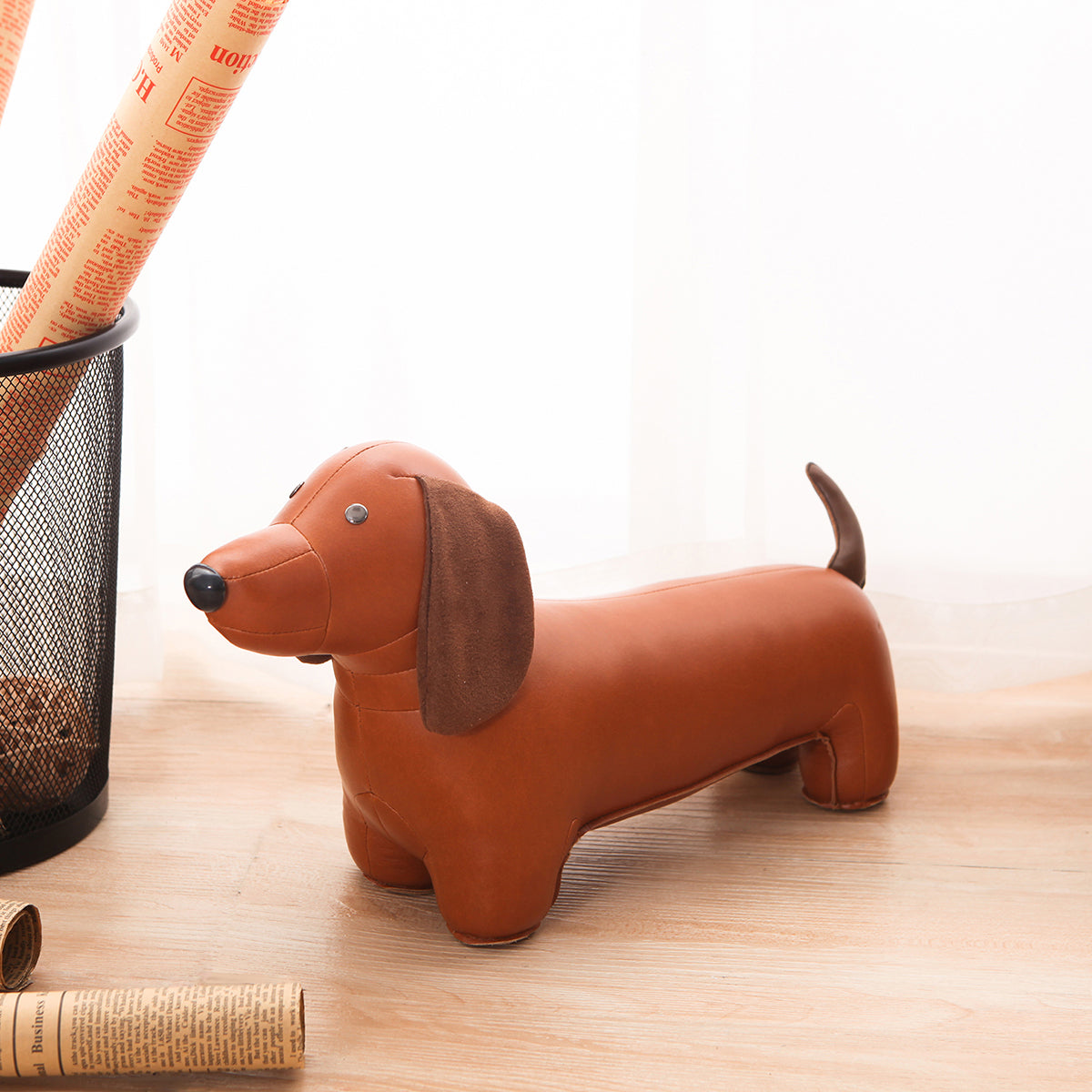 Zuny Bookend Classic Dachshund Tan