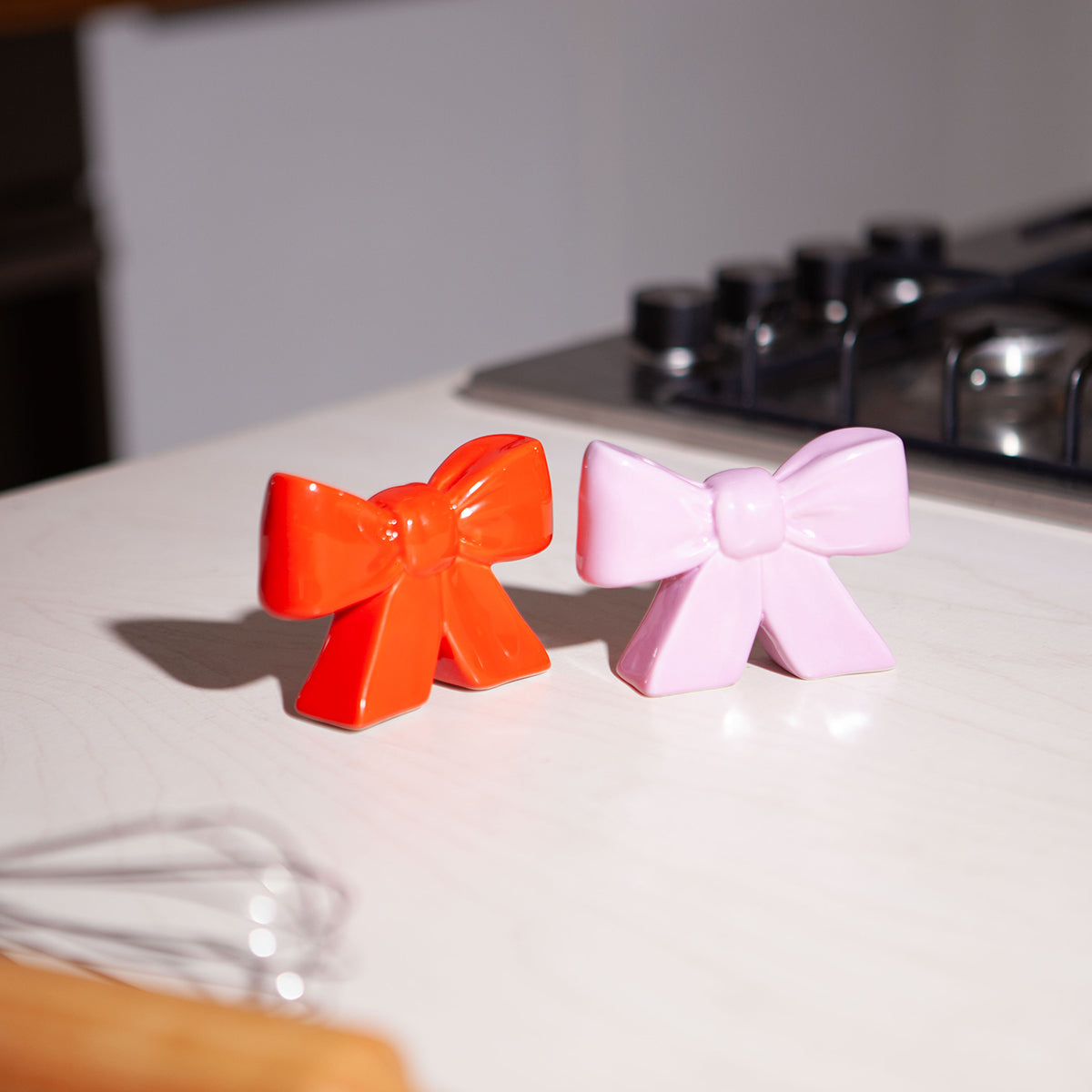 DOIY Bow Salt & Pepper