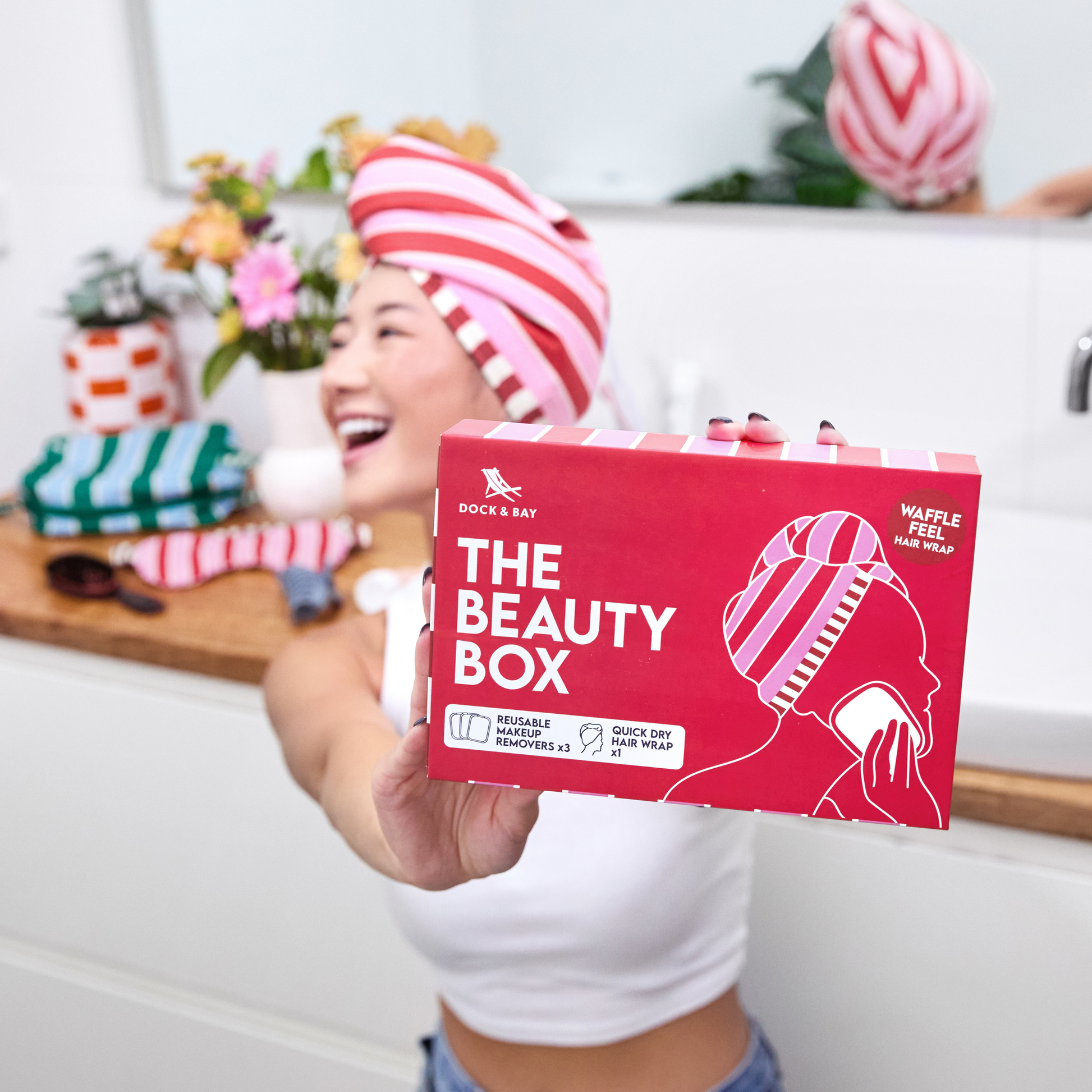 Dock & Bay The Beauty Box Cherry Bomb 100% Recycled 100% Recycled