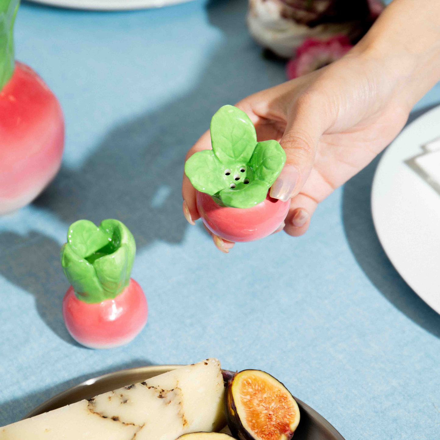 DOIY Radish Salt & Pepper